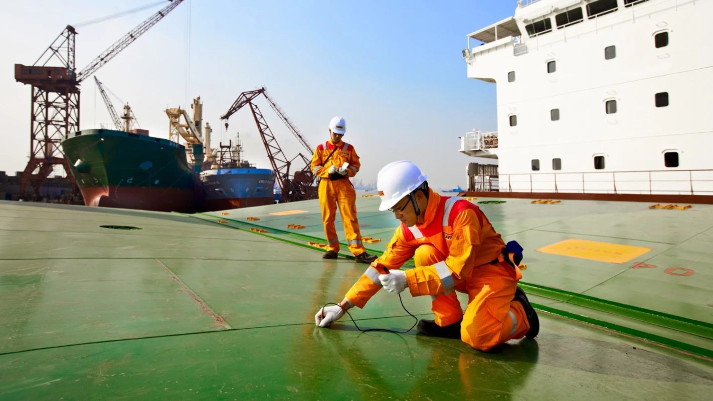 Jotun expert coating advisors